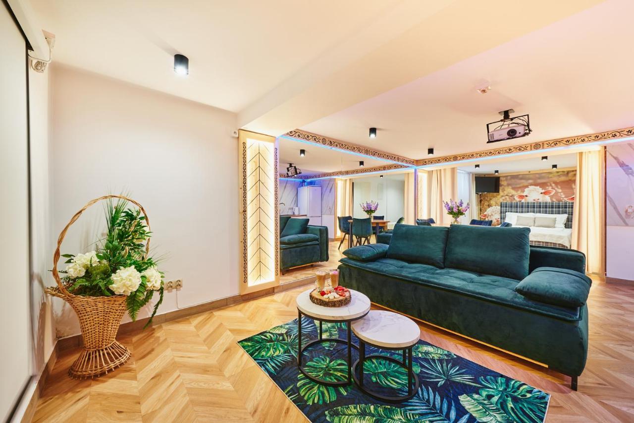 Gorski Resort Lux Apartments Jacuzzi & Sauna ポロニン エクステリア 写真