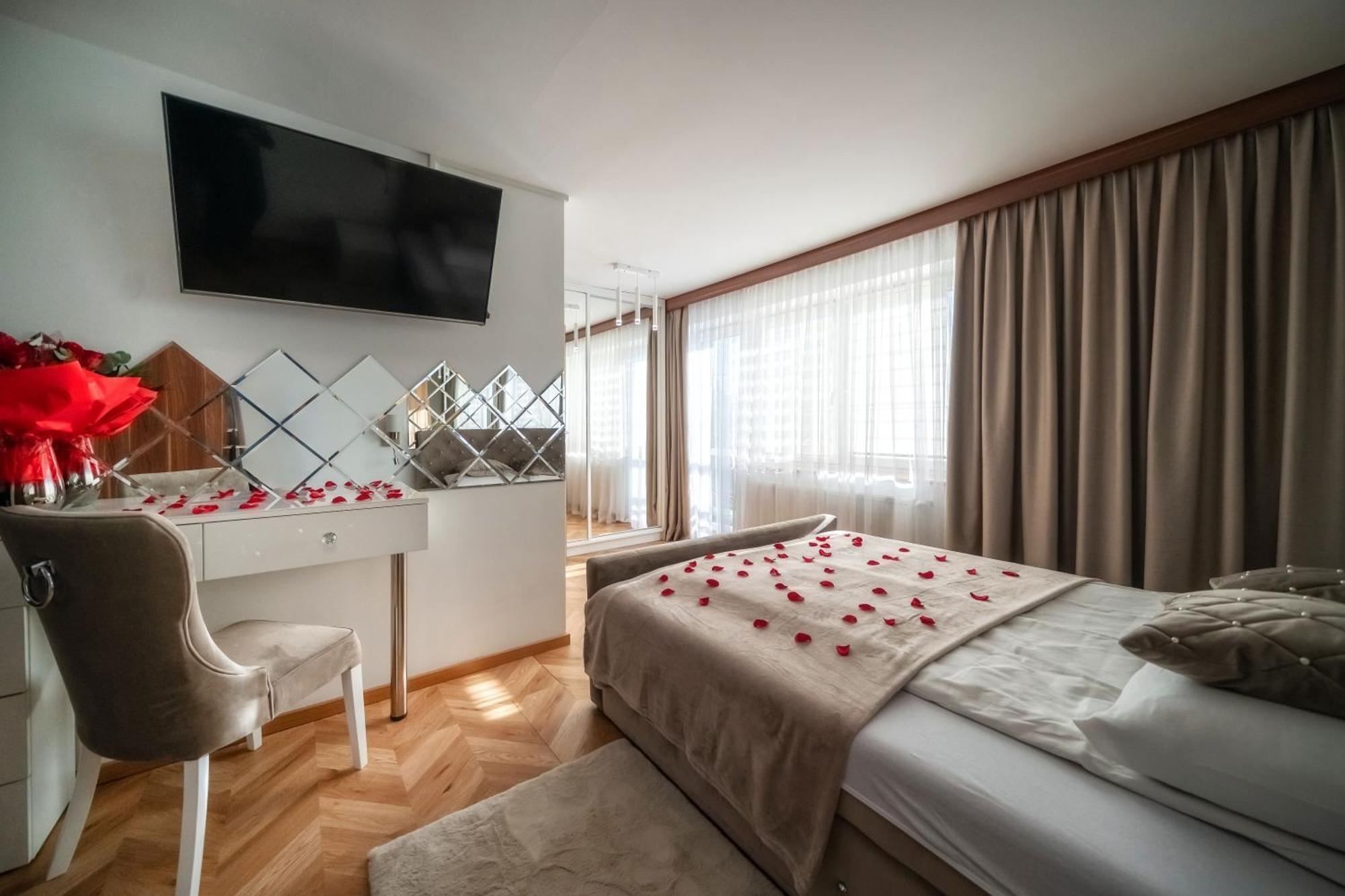 Gorski Resort Lux Apartments Jacuzzi & Sauna ポロニン エクステリア 写真