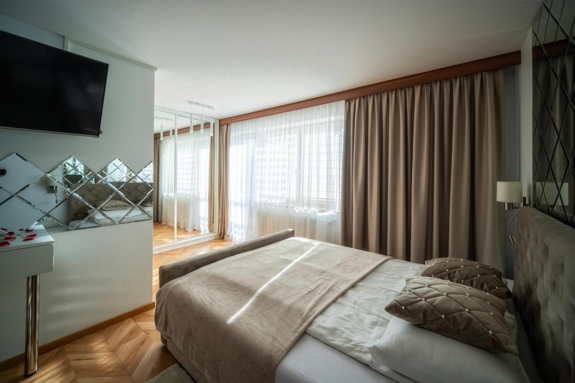 Gorski Resort Lux Apartments Jacuzzi & Sauna ポロニン エクステリア 写真