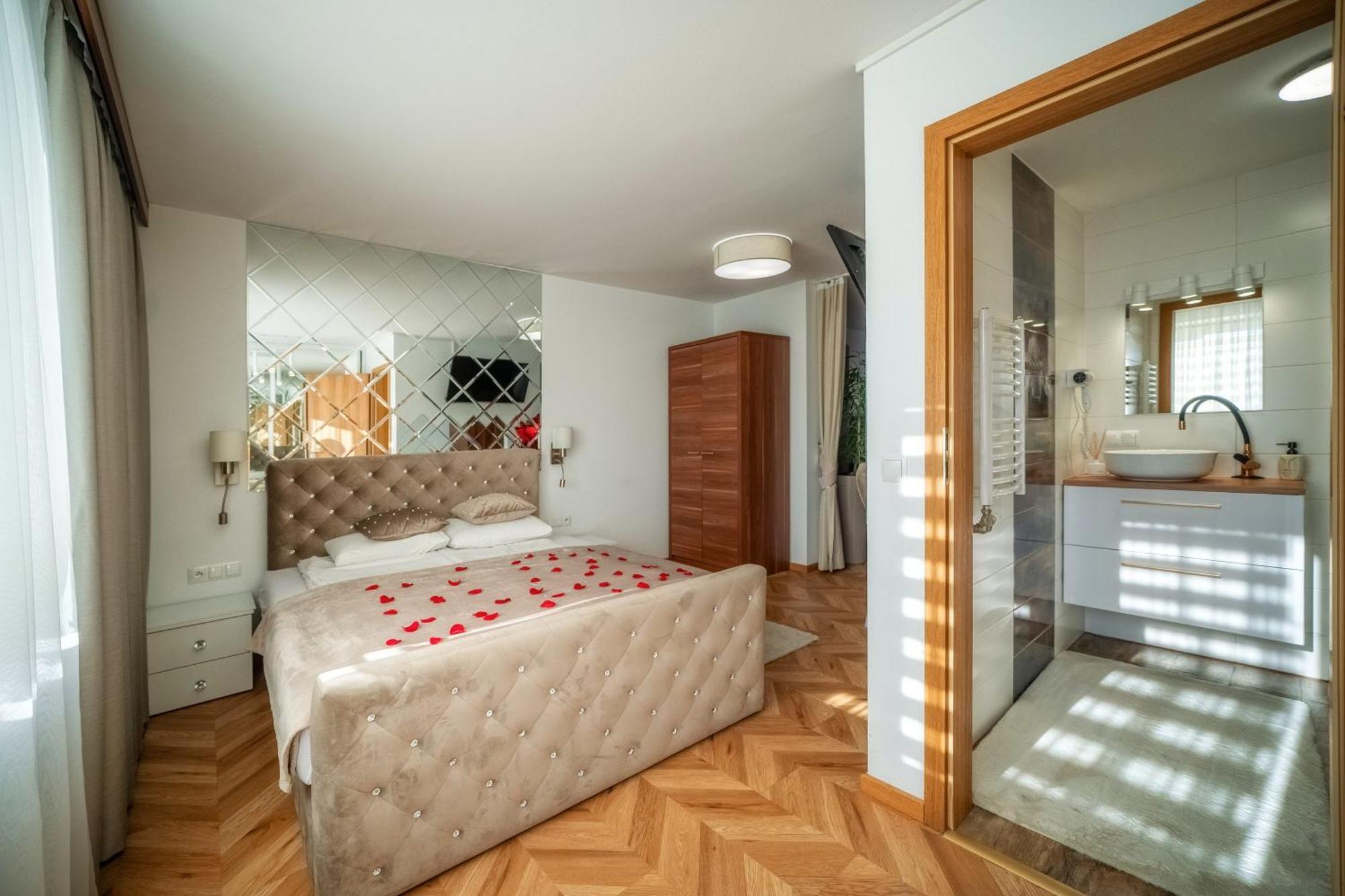 Gorski Resort Lux Apartments Jacuzzi & Sauna ポロニン エクステリア 写真